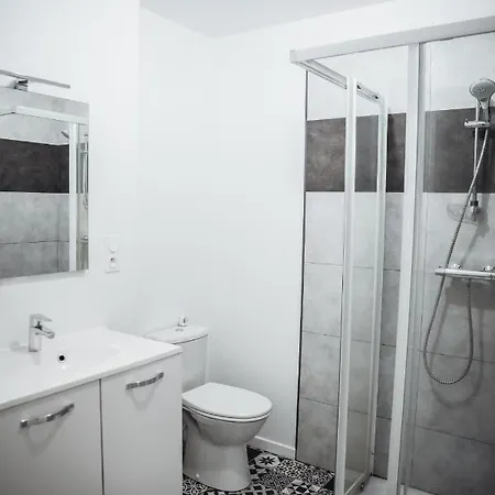 Superbe Avec Terrasse Au Calme * Ernée