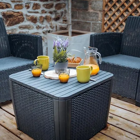 Apartamento Superbe Avec Terrasse Au Calme Ernée