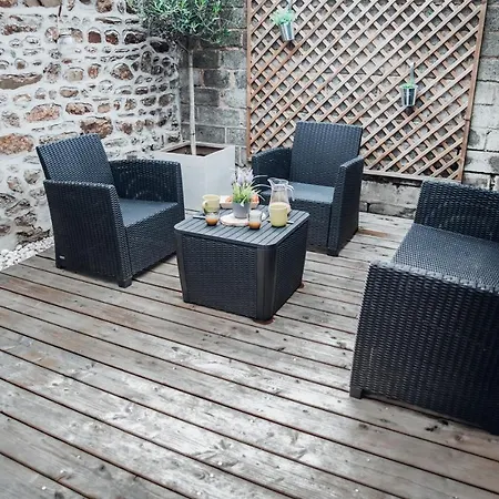 Superbe Avec Terrasse Au Calme * Ernée