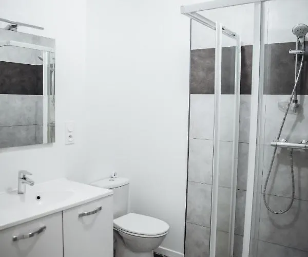 Superbe Avec Terrasse Au Calme * Ernée