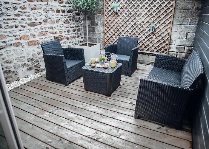 Superbe Avec Terrasse Au Calme * Ernée
